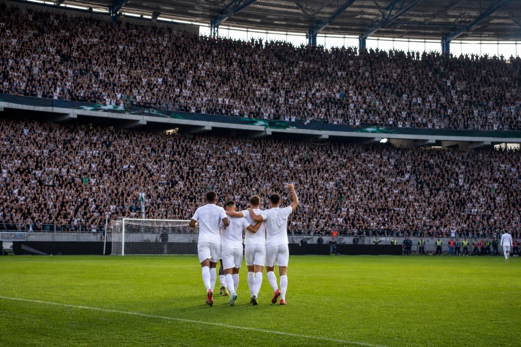 A Bundesliga 4. fordulójának szombat délutáni blokkja – négy mérkőzés, tizenhat gól.