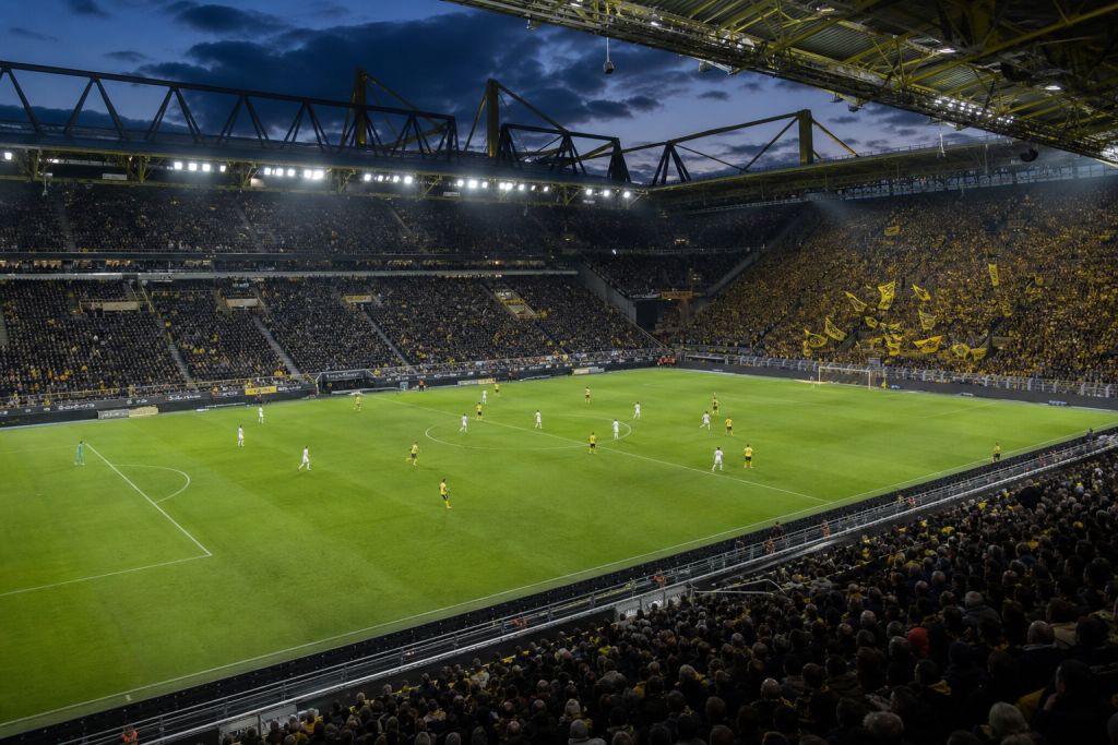 Bundesliga, 4. forduló – Stuttgart–Dortmund 0–1