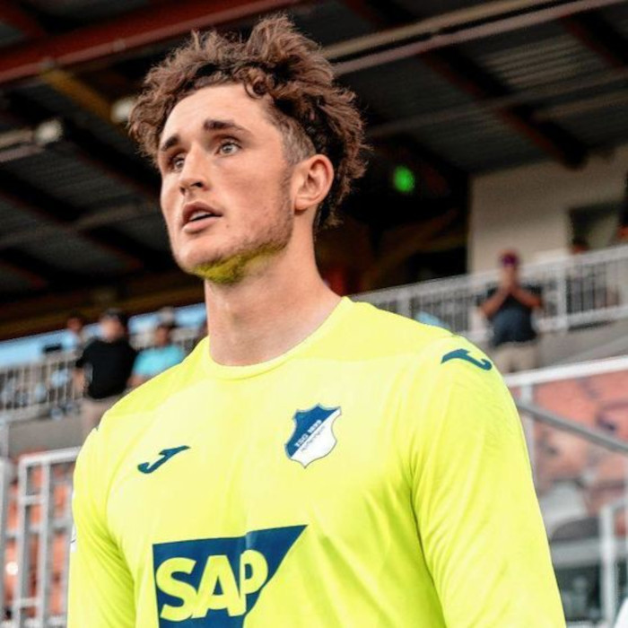 Lukas Petersson